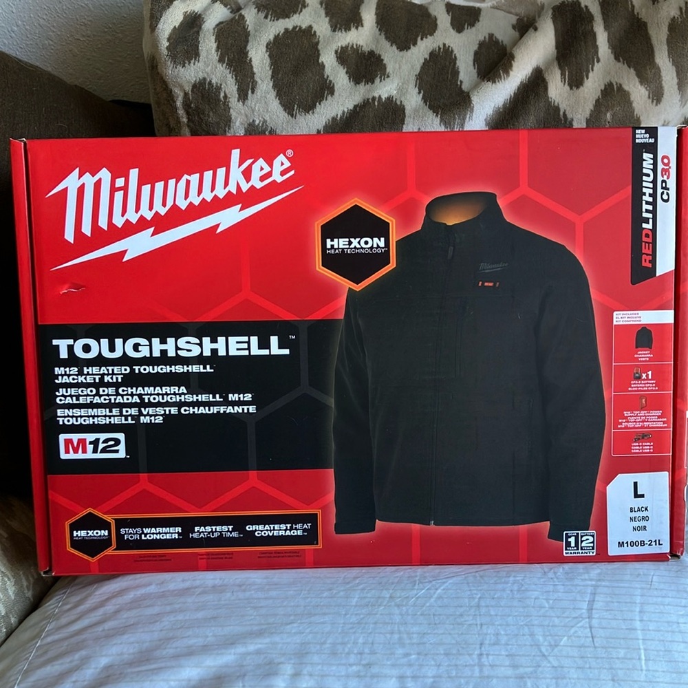 Milwaukee Black Performance Jacket with Heated Technology Size Men’s L